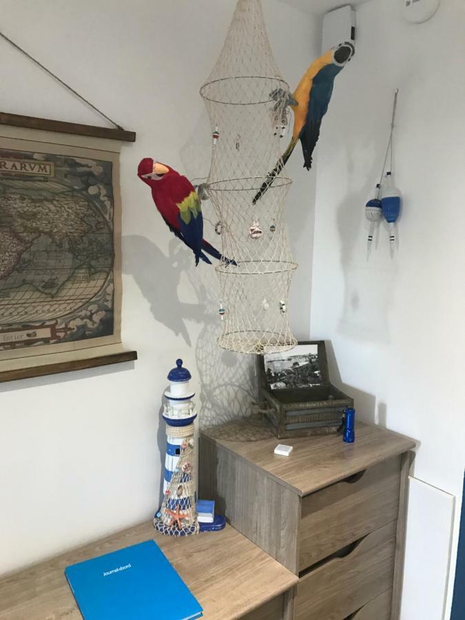 Ferienwohnung Le Petit Bateau Menton Exterior foto